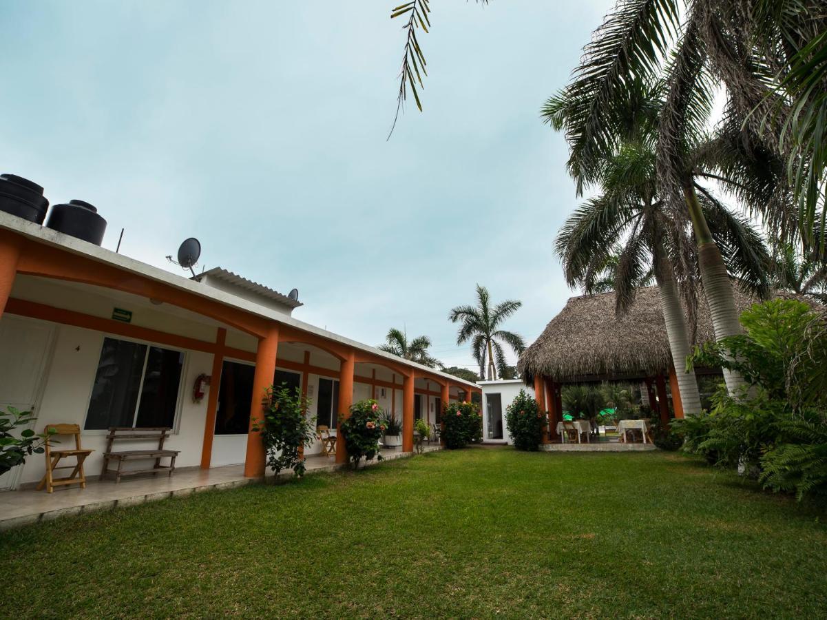Hotel Y Restaurant Casa Del Mar กอสตาเอสเมรัลดา ภายนอก รูปภาพ